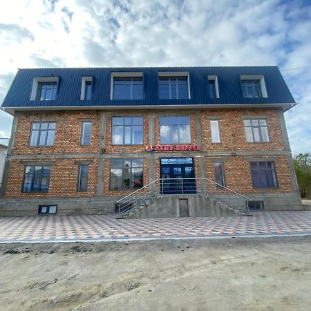 Алые Паруса Hotel Cholpon-Ata Bagian luar foto