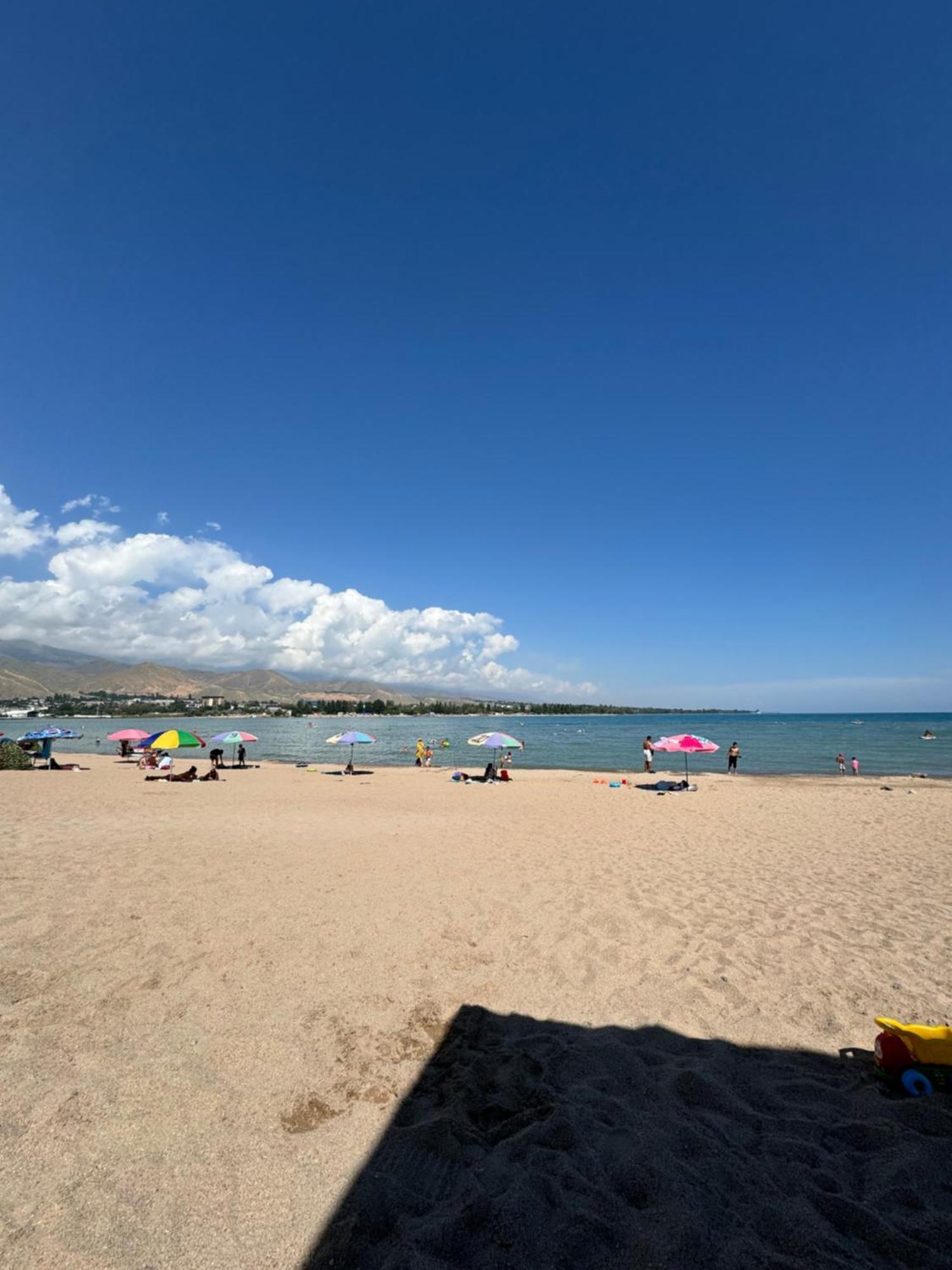 Алые Паруса Hotel Cholpon-Ata Bagian luar foto