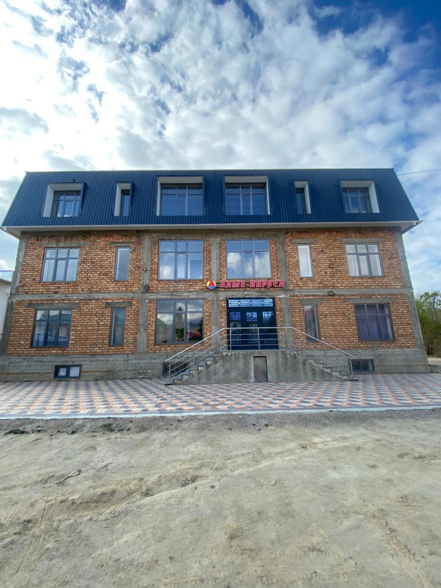 Алые Паруса Hotel Cholpon-Ata Bagian luar foto